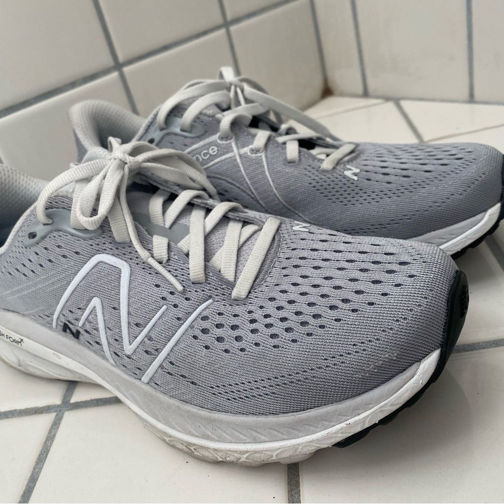 Women's New Balance Fresh Foam X 860v13 size 7.5